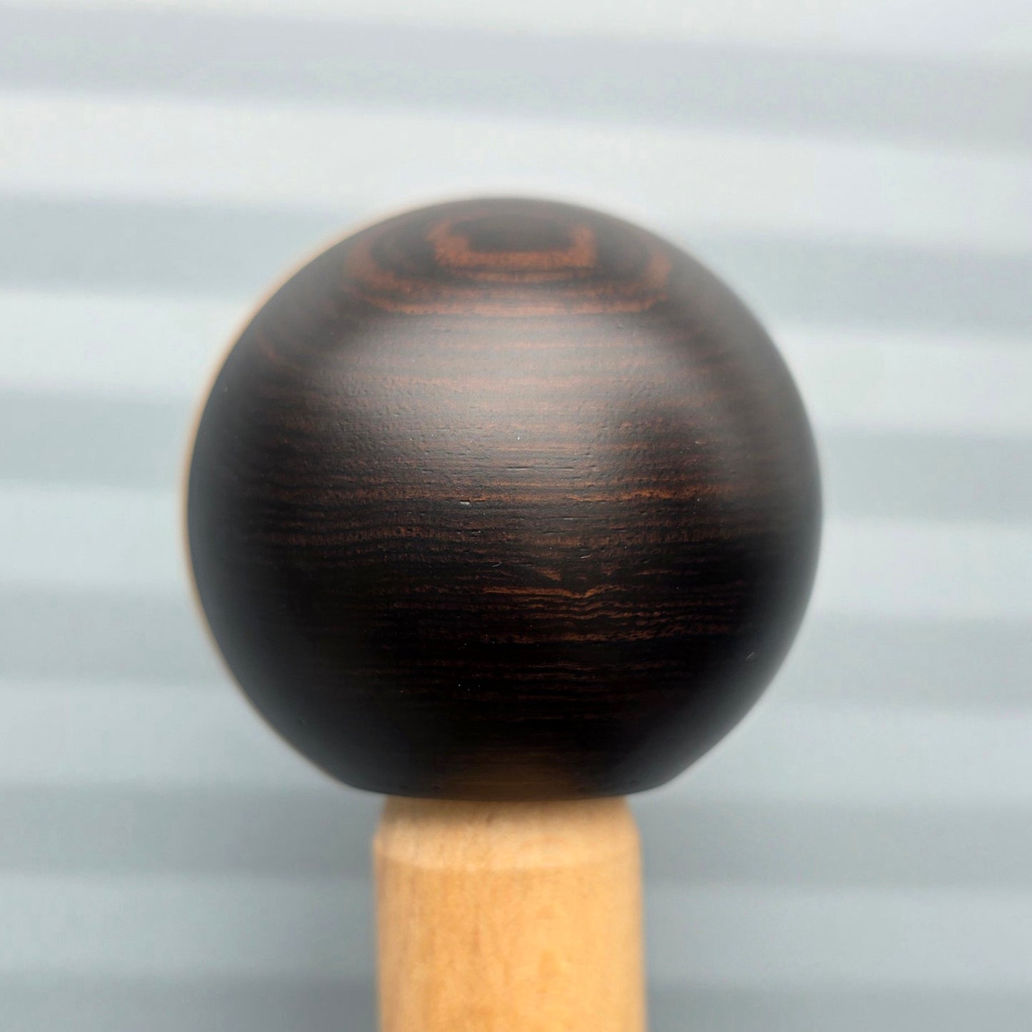 Hardwood and Veneer - African Blackwood + Black, Natural, Red - Full Ball {RM70}