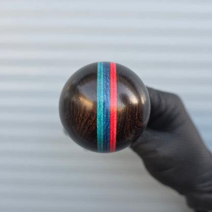 M Sport and African Blackwood Gear Knob {RM63)